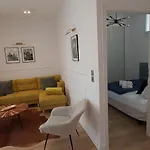 123 Sadi Carnot, Classe 2 Etoiles * Saint-Raphaël