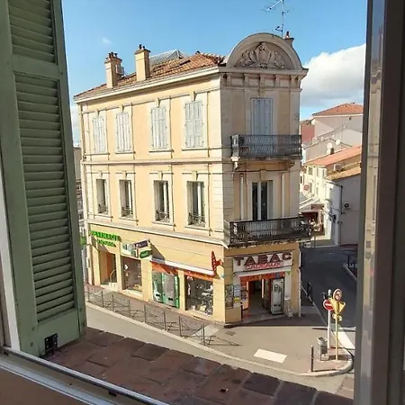 123 Sadi Carnot, Classe 2 Etoiles Apartamento Saint-Raphaël