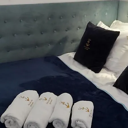 123 Sadi Carnot, Classe 2 Etoiles