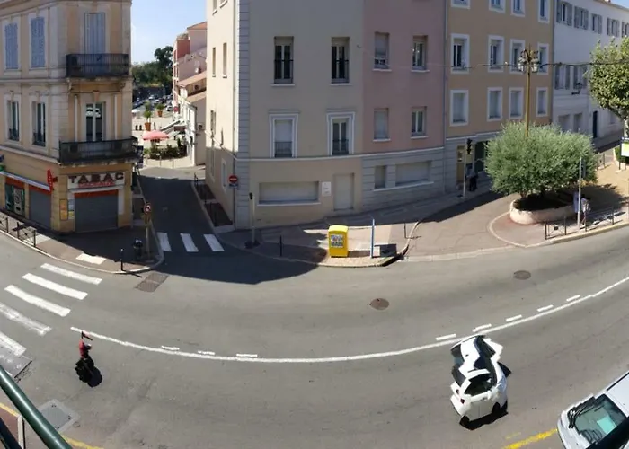 123 Sadi Carnot, Classe 2 Etoiles *